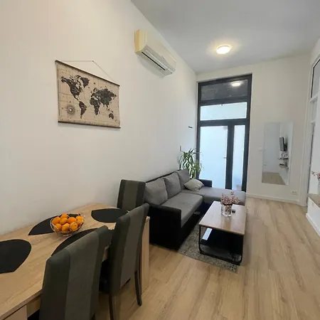 Апартаменты Two Bedroom N Сплит