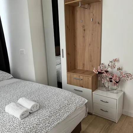 Апартаменты Two Bedroom N Сплит
